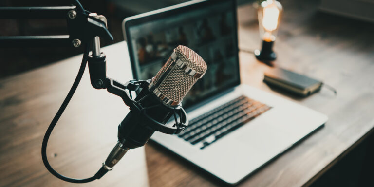 10 Must-Listen Podcasts About Freelancing